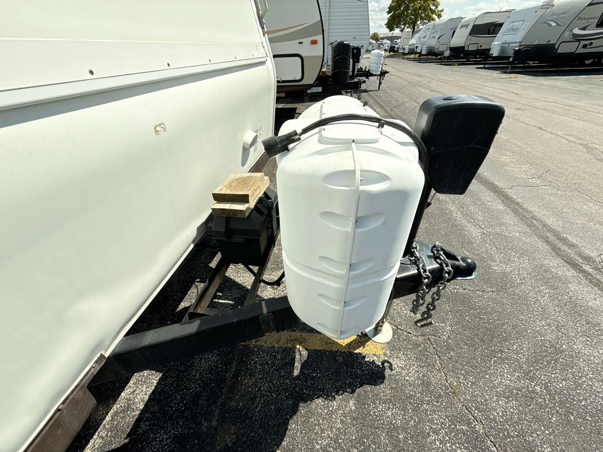 2014 Forest River Rockwood Roo 233S — backside