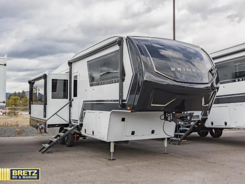 2026 Brinkley Model Z 2900 - Photo 2