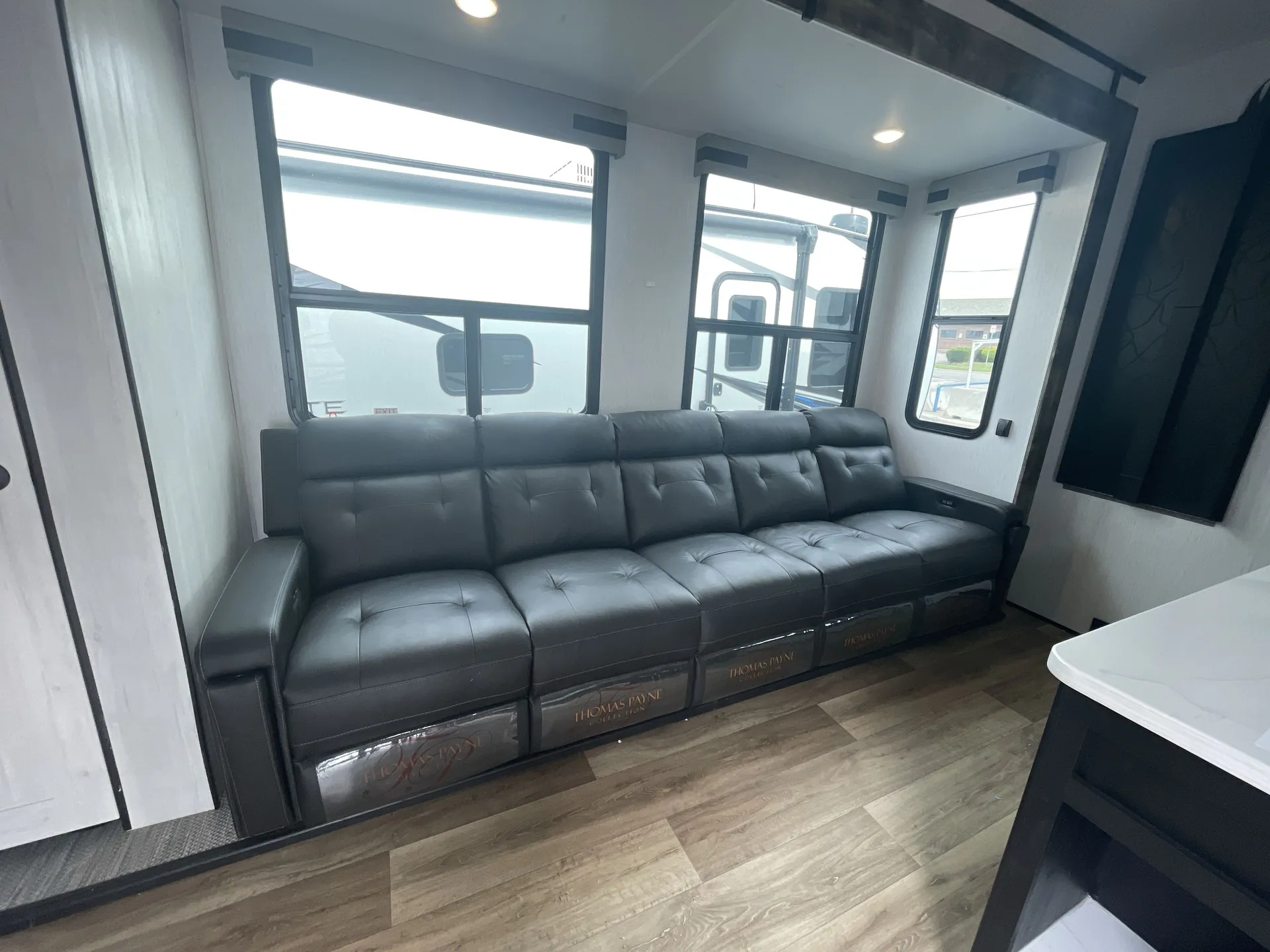 2023 Heartland Road Warrior 397 — living area main