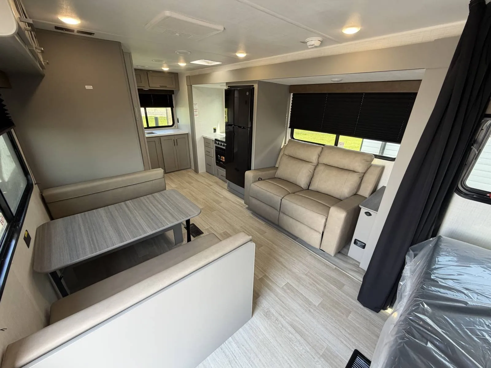 2026 Keystone Hideout Sport 224ML - Photo 3
