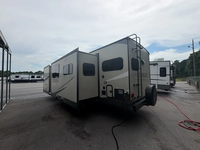 2023 Forest River Rockwood Ultra Lite 2614BS - Photo 4
