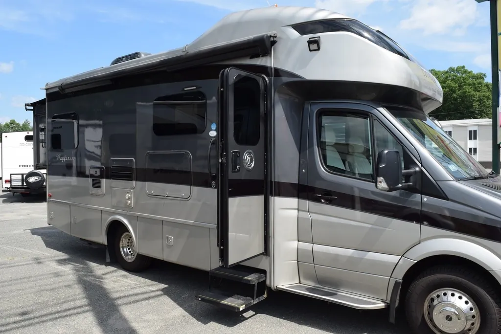 2019 Tiffin Wayfarer 25 QW, Photos photo 3