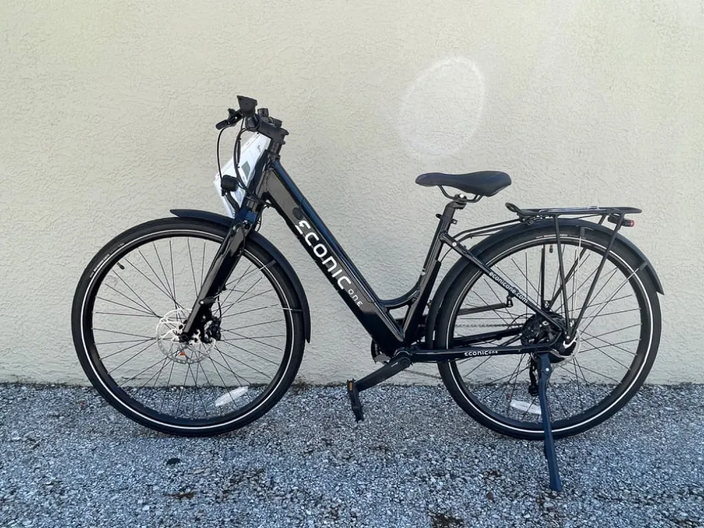 2024 ECONIC E CONIC BLACK - Photo 2