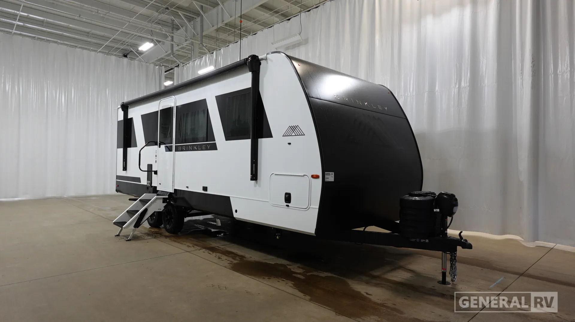 2026 Brinkley Model Ix 23X - Photo 2