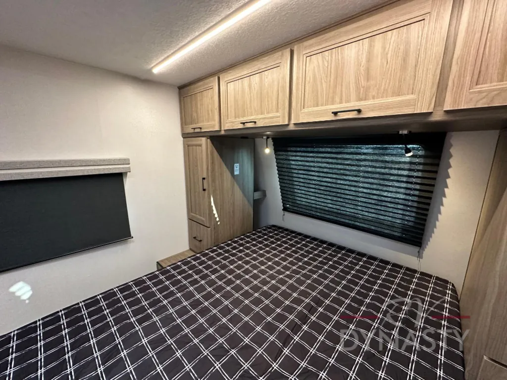 2025 Coachmen Freedom Express Ultra Lite 258BHS, Photos photo 46
