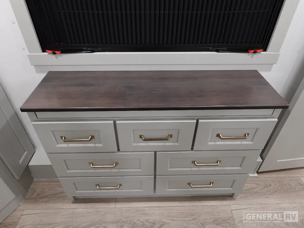 2025 Brinkley Model G 3250, Photos photo 15