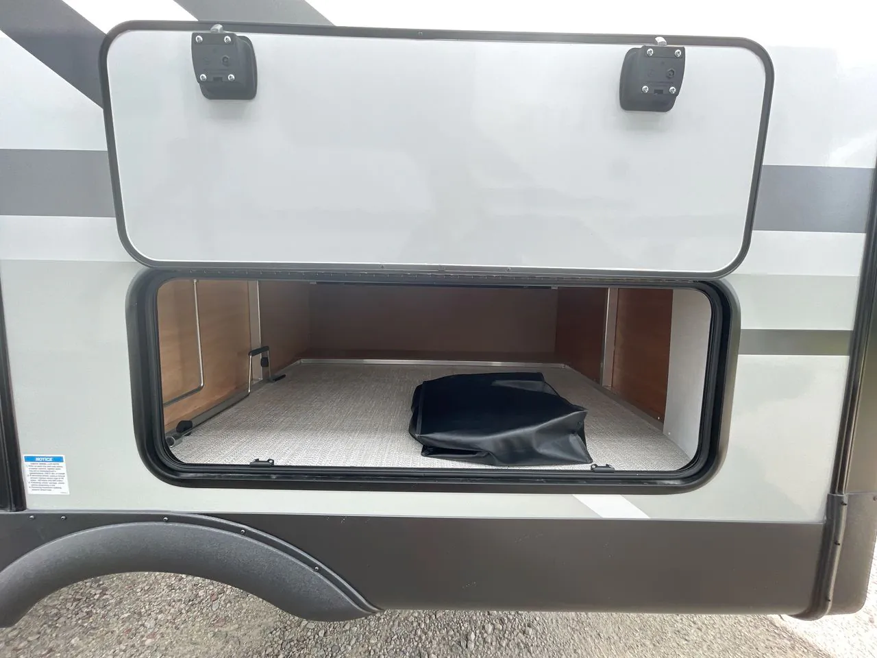 2027 Forest River Flagstaff Micro Lite 25MBR — Photo 7