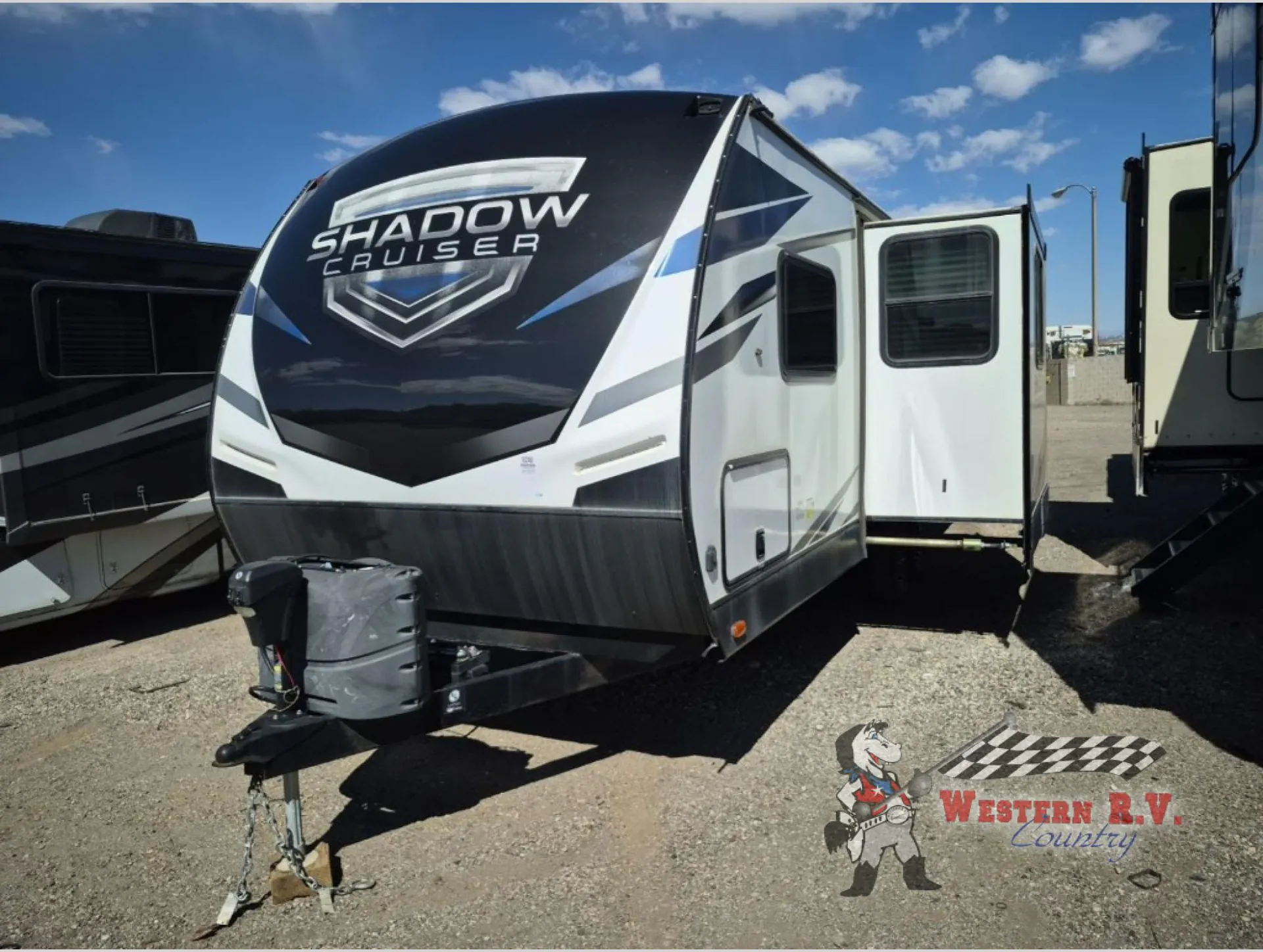 2021 Cruiser RV Shadow Cruiser 240BHS - Photo 2