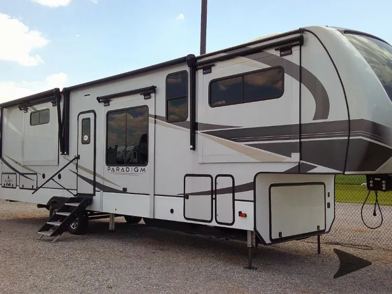 2024 Alliance RV Paradigm 385FL - Photo 3