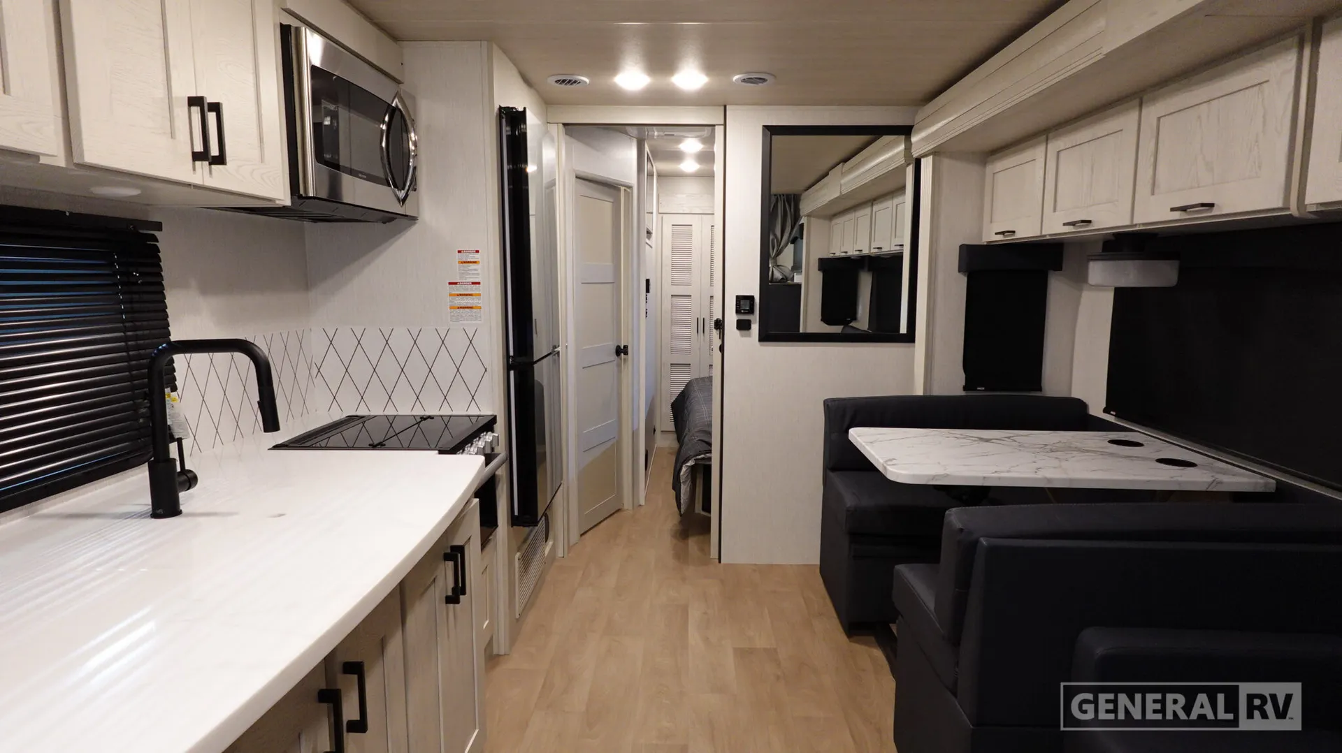 2027 NeXus RV Maximus 34MX - Photo 3