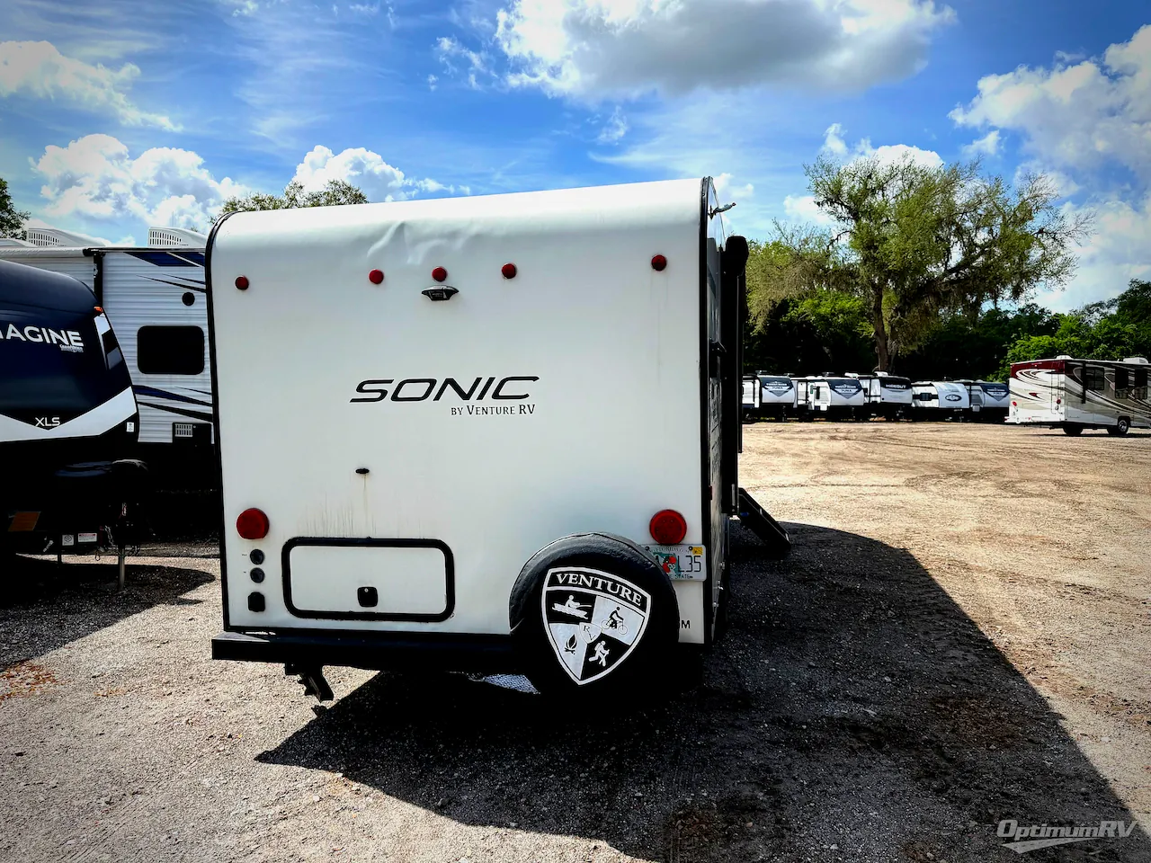 2020 Venture RV Sonic SN211VDB dealer photo 2 from Optimum RV