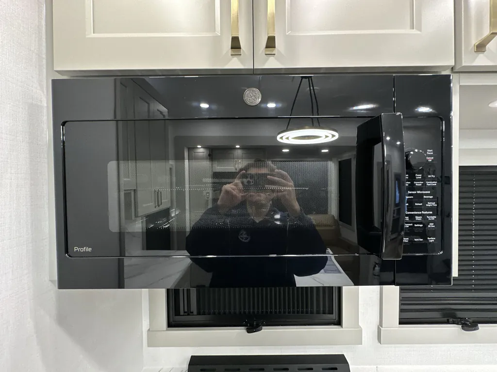 2026 Brinkley Model G 3520, Photos photo 20