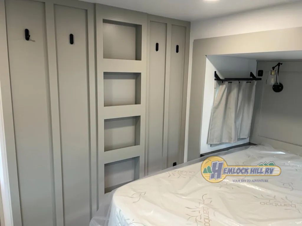 2026 Brinkley Model Z 3600, Photos photo 40