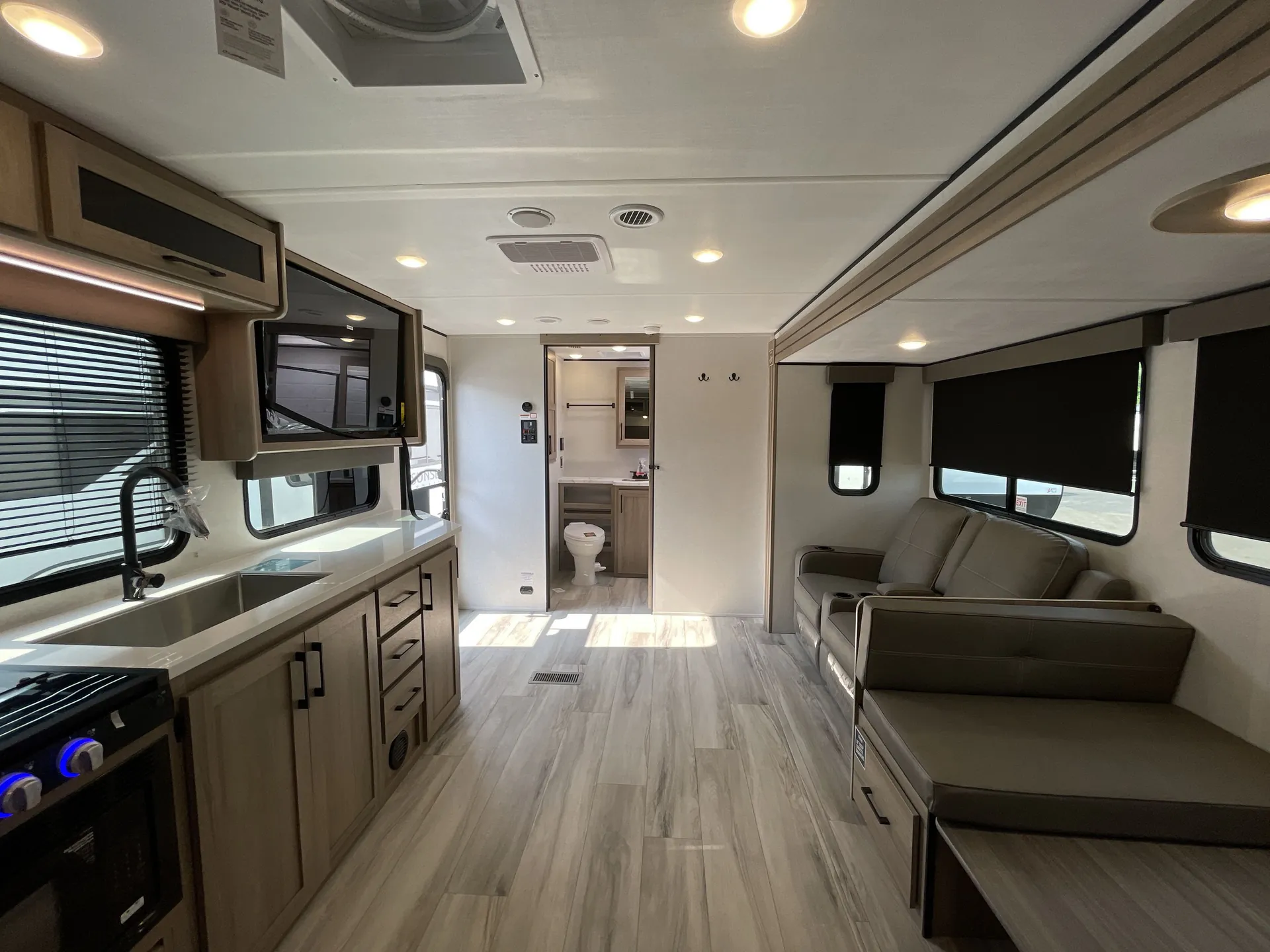 2026 Keystone Coleman Legacy 2600RB — living area main