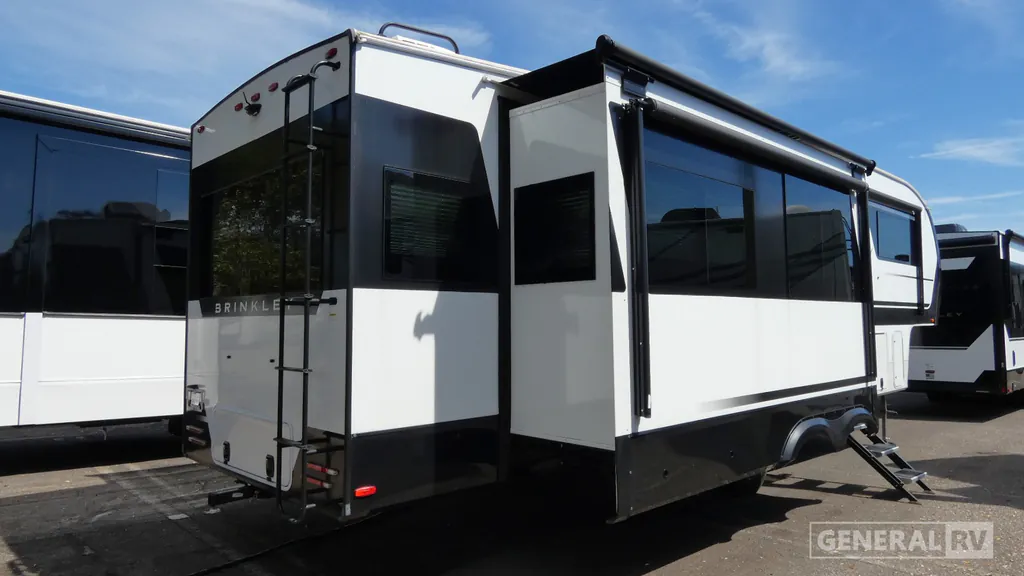 2024 Brinkley Model Z 3100, Photos photo 7