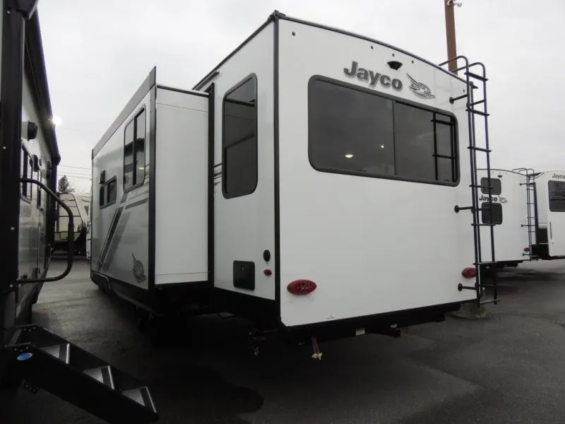2026 Jayco Jay Feather 32RL - Photo 4
