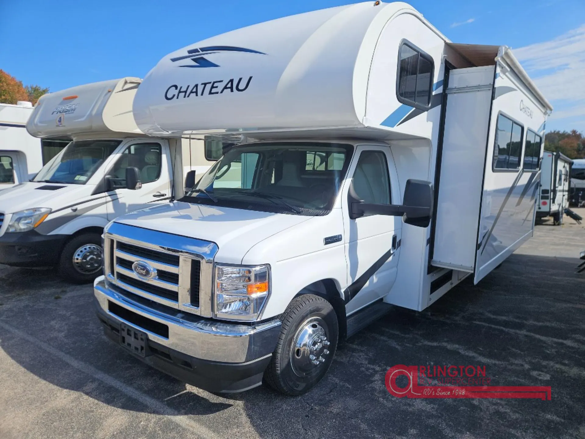 2024 Thor Motor Coach Chateau 31MV - Photo 3