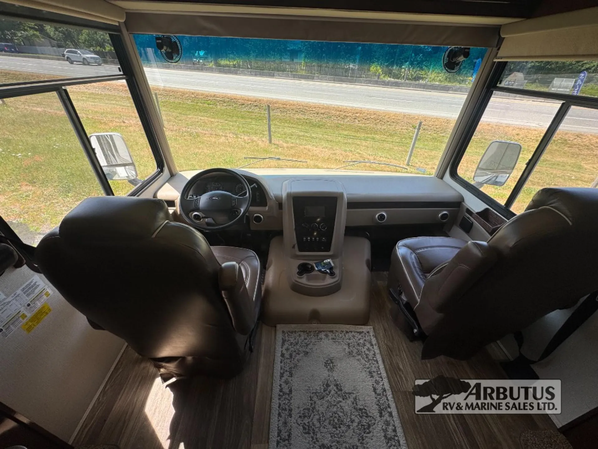 2019 Forest River RV Georgetown XL 378TS - Photo 4
