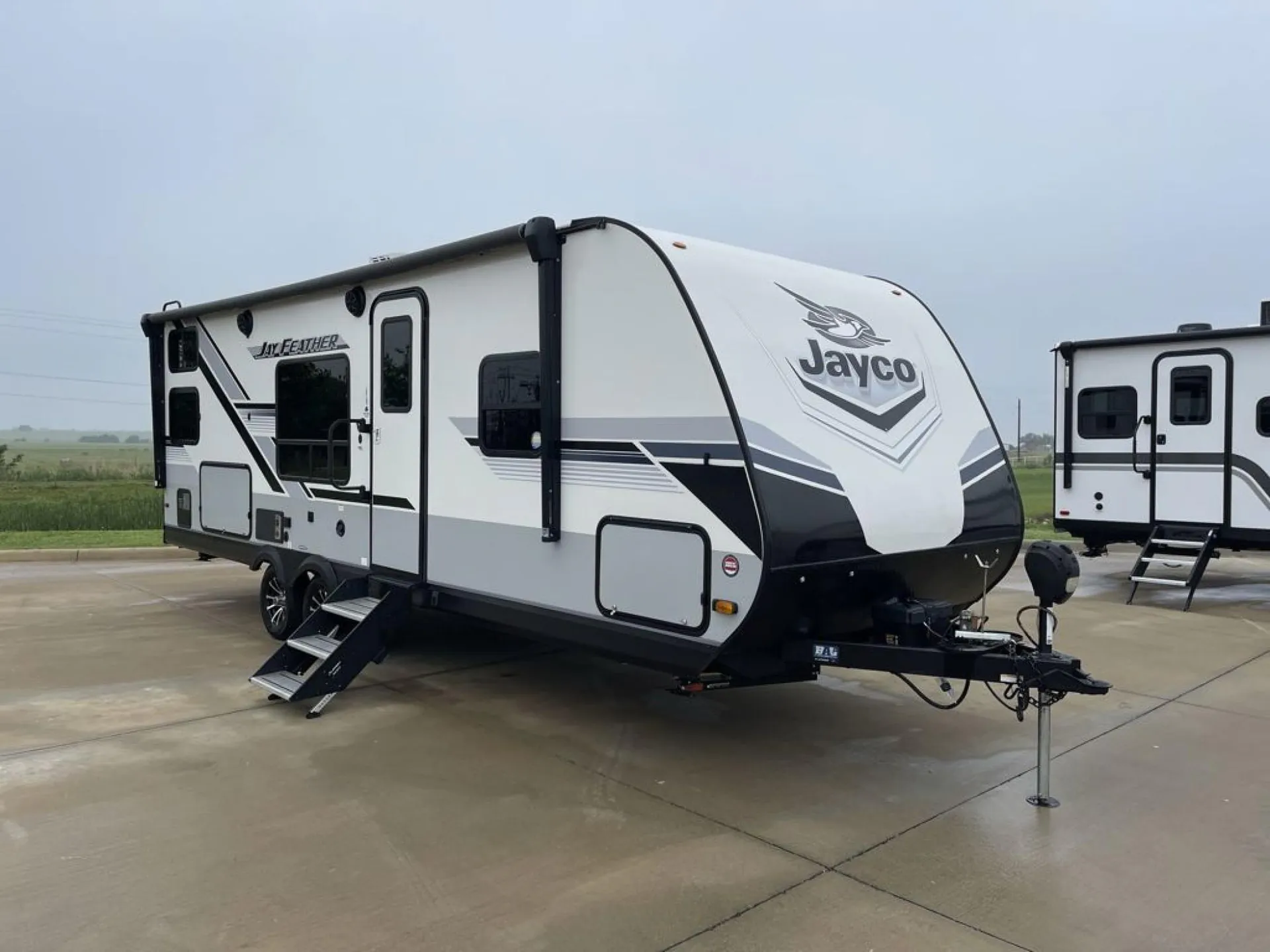 2024 Jayco Jay Feather 22BH - Photo 2