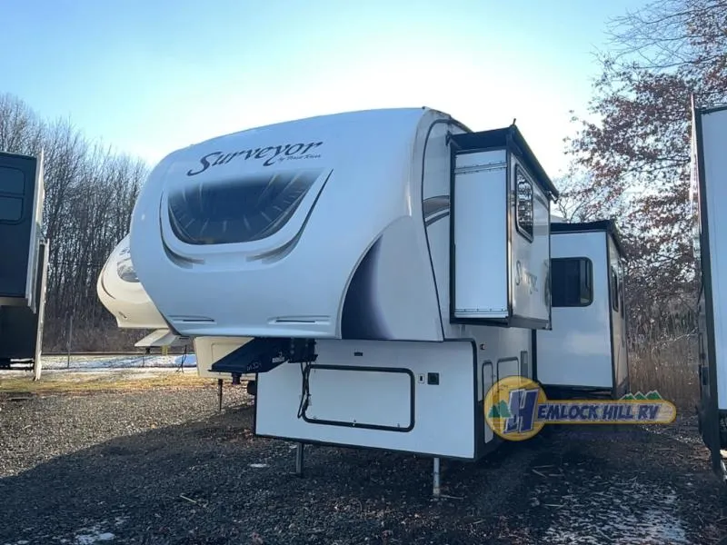 2013 Forest River Surveyor SVF 324 - Photo 3