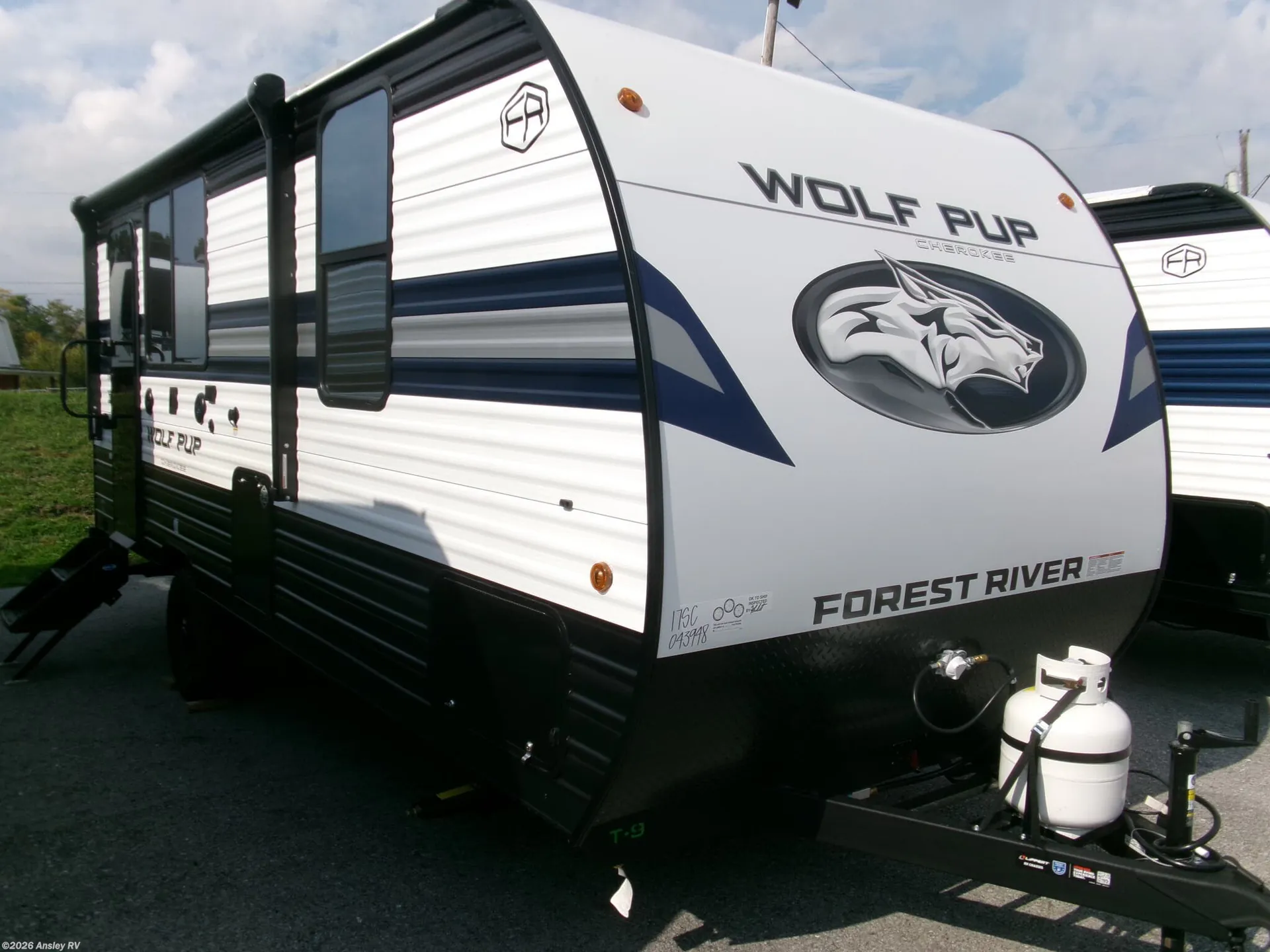 2027 Forest River Cherokee Wolf Pup 17SC