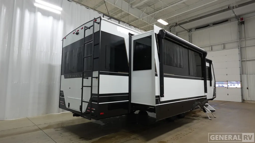 2026 Brinkley Model Z AIR 297, Photos photo 7