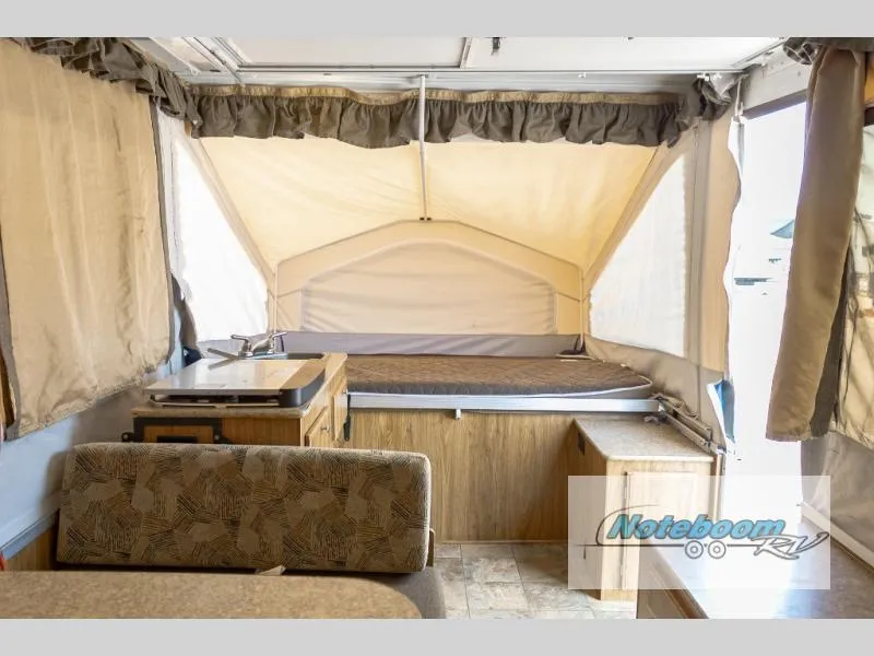2012 Forest River RV Flagstaff MAC LTD Series 206ST - Photo 4