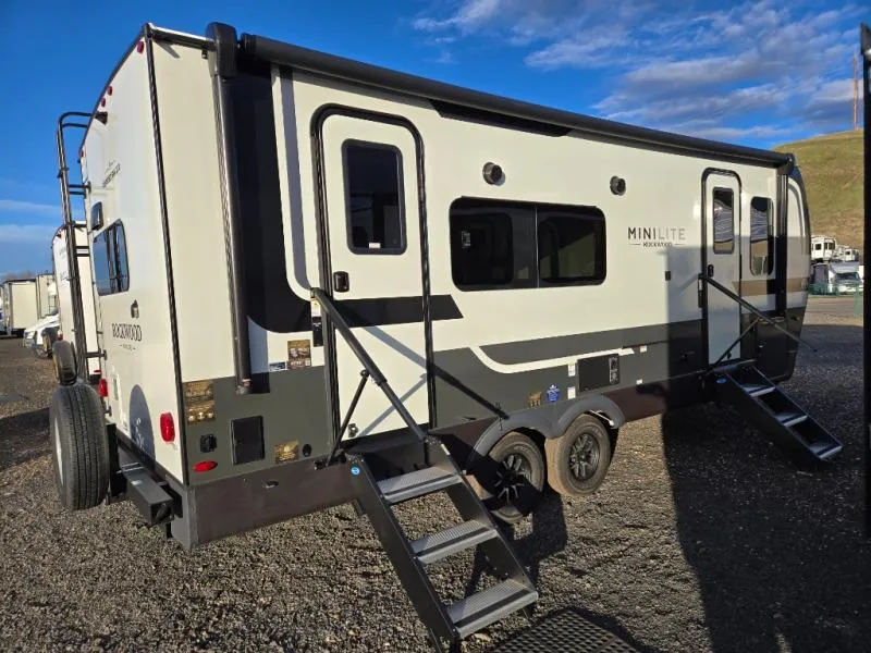 2026 Forest River Rockwood Mini Lite 2515S - Photo 3