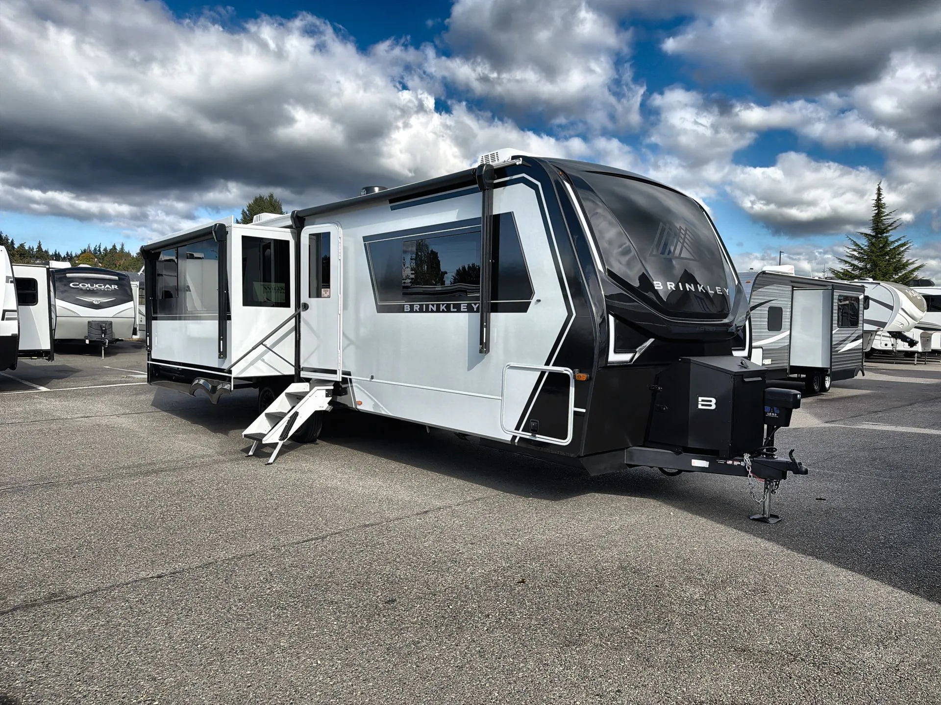 2026 Brinkley Model Z AIR 297