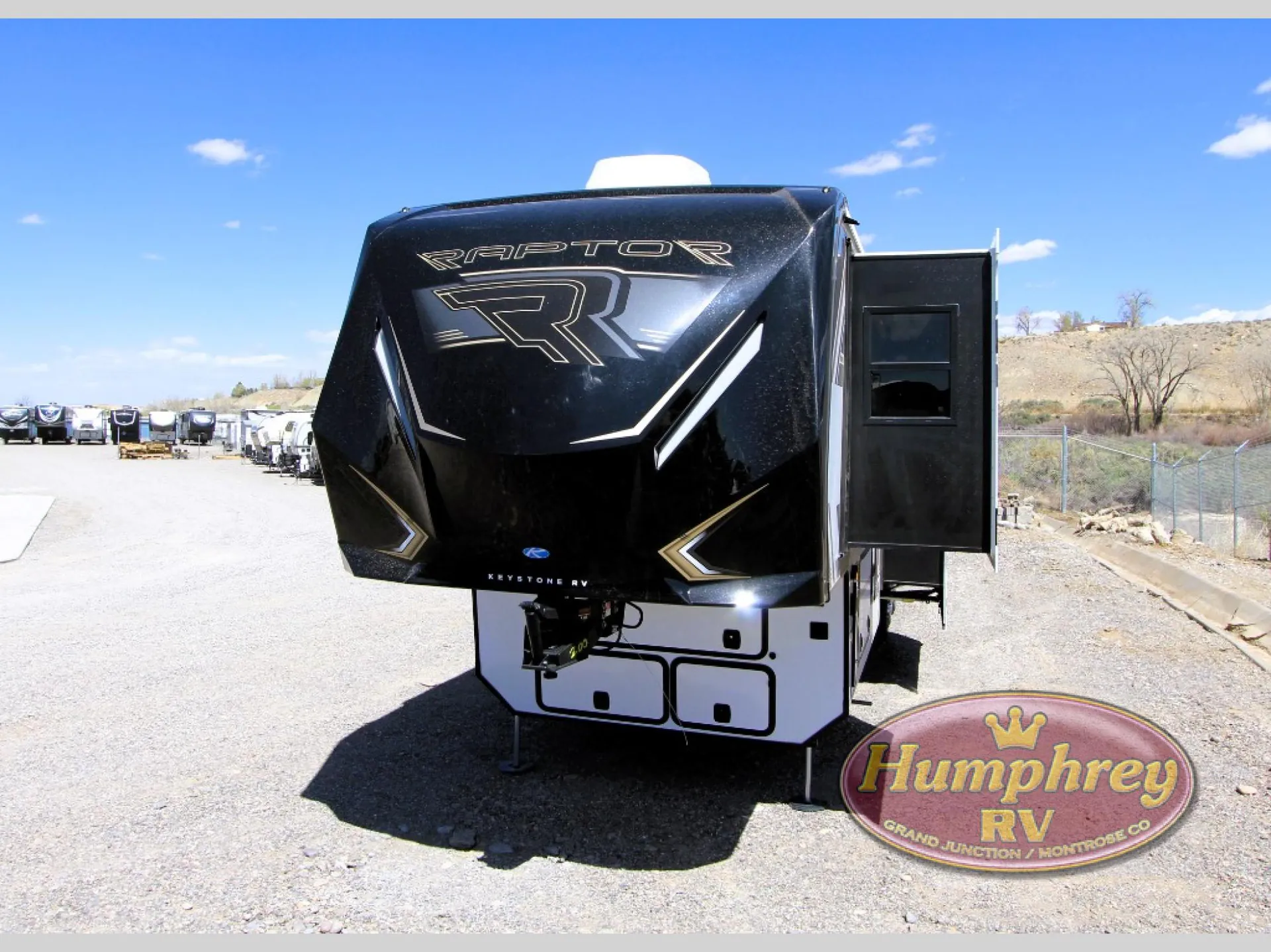 2025 Keystone Raptor 415