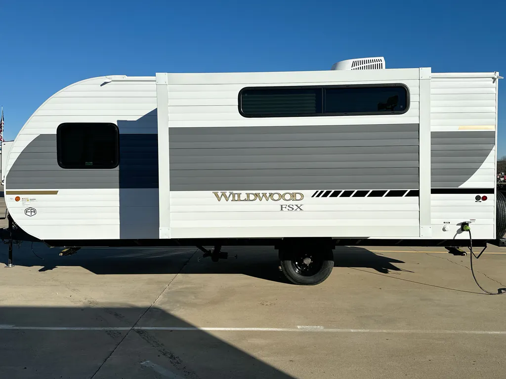 2026 Forest River Wildwood Fsx 180ICE, Photos photo 6