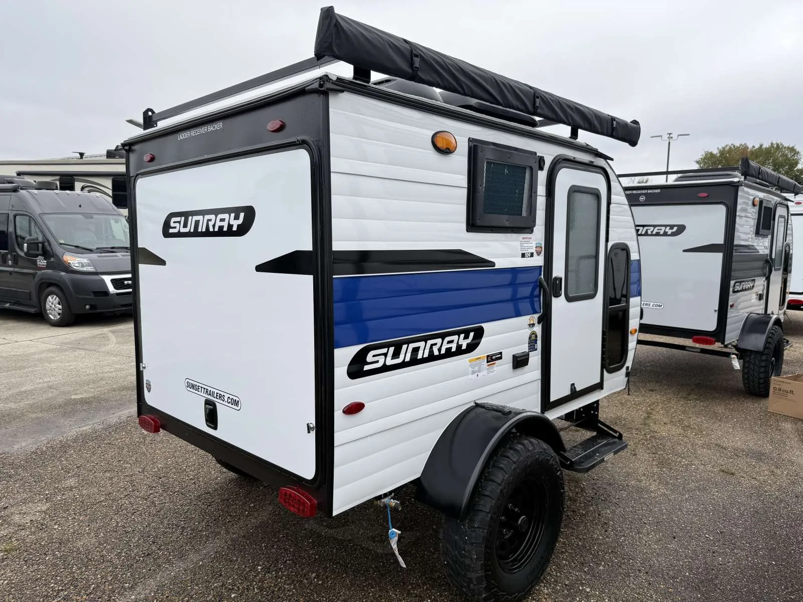 2026 Sunset Park RV SunRay 109 - Photo 3