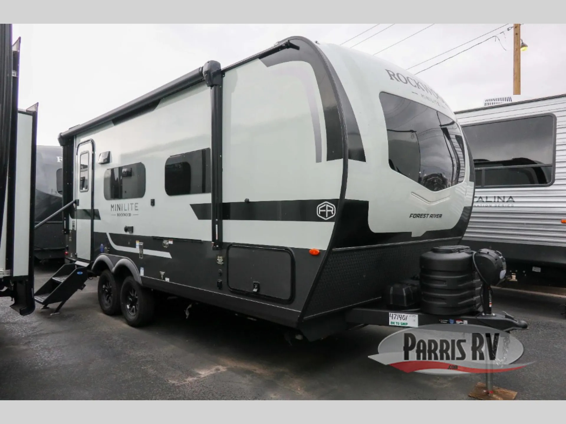 2027 Forest River Rockwood Mini Lite 2109S