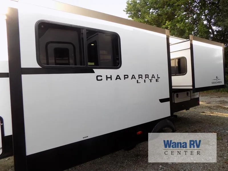 2027 Coachmen Chaparral Lite 218SE - Photo 3