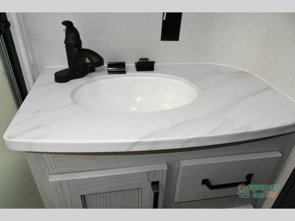 2024 Keystone Montana High Country 385BR, Photos photo 37