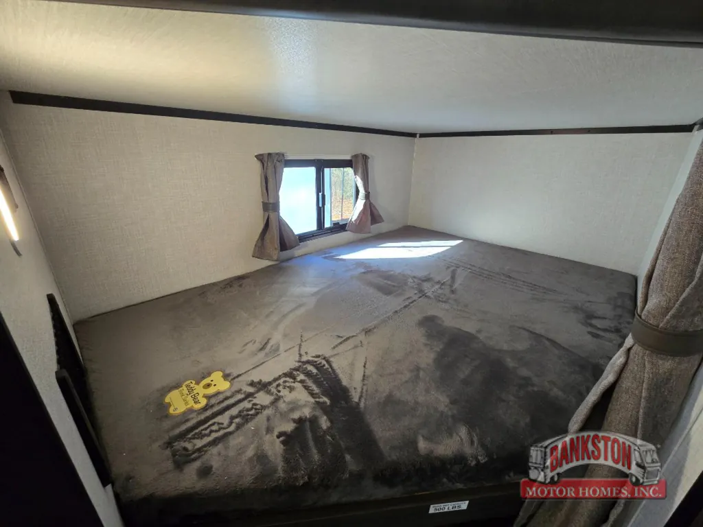 2026 Venture RV Stratus SR302VBH, Photos photo 21