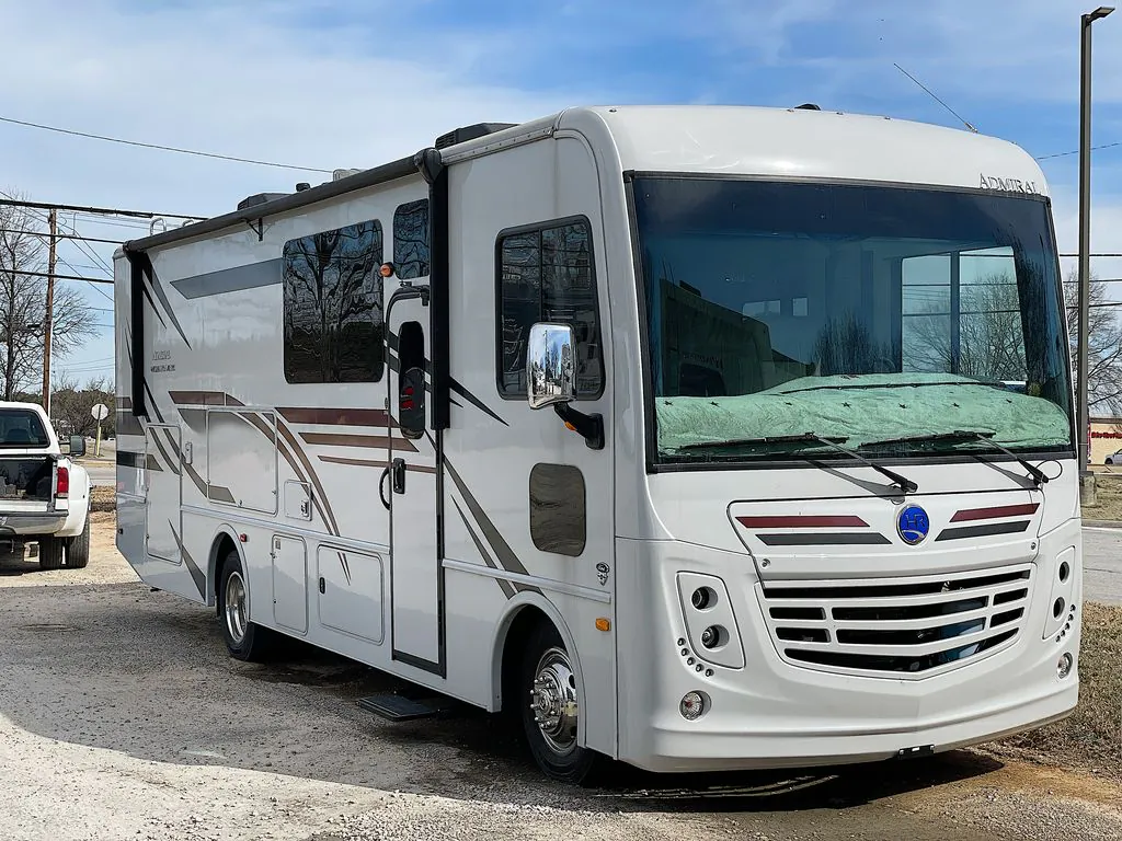 2024 Holiday Rambler Admiral 29M - Photo 4