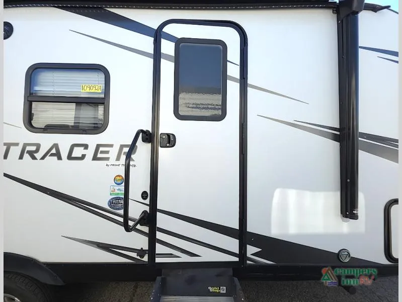 2021 Prime Time Tracer 24DBS - Photo 3