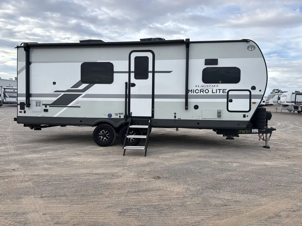2026 Forest River Flagstaff Micro Lite 25MBR, Photos photo 5