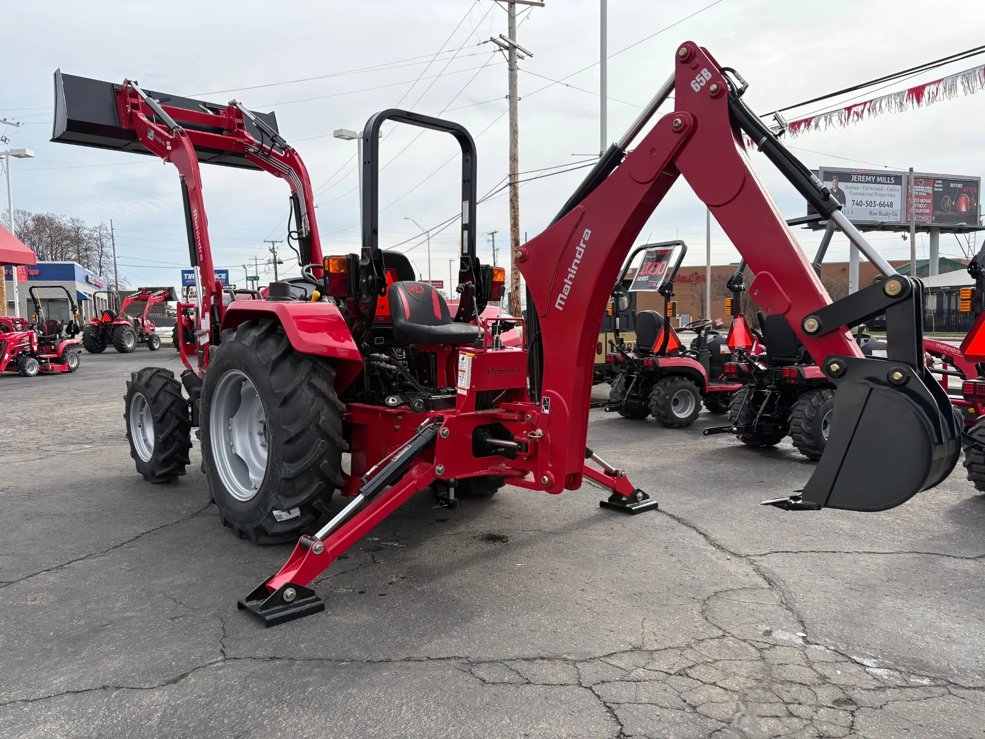 2026 Mahindra 5145 5145 4WD - Photo 3