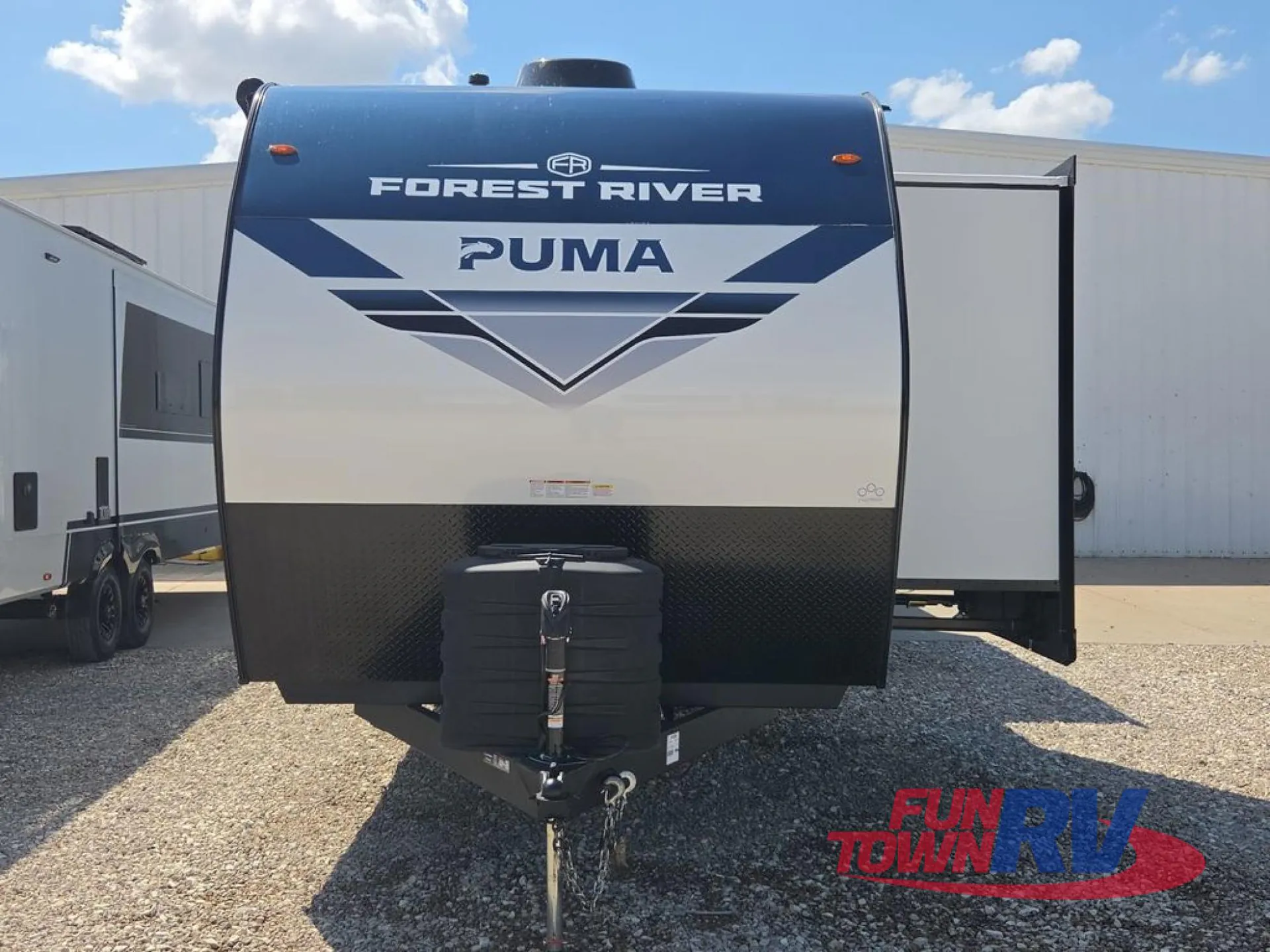 2027 Forest River Puma 32BHFS - Photo 4