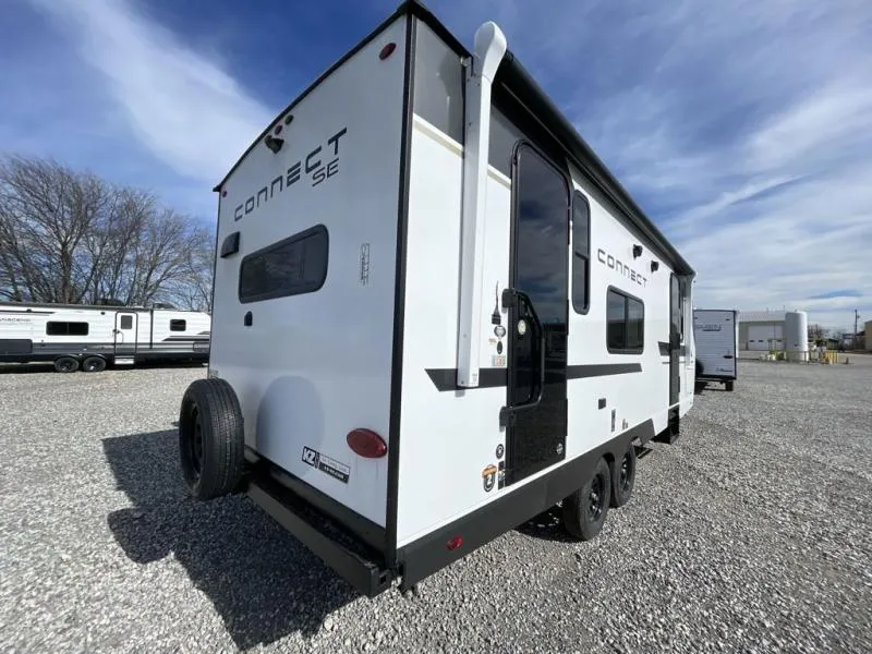 2026 KZ Connect SE 221RK - Photo 3