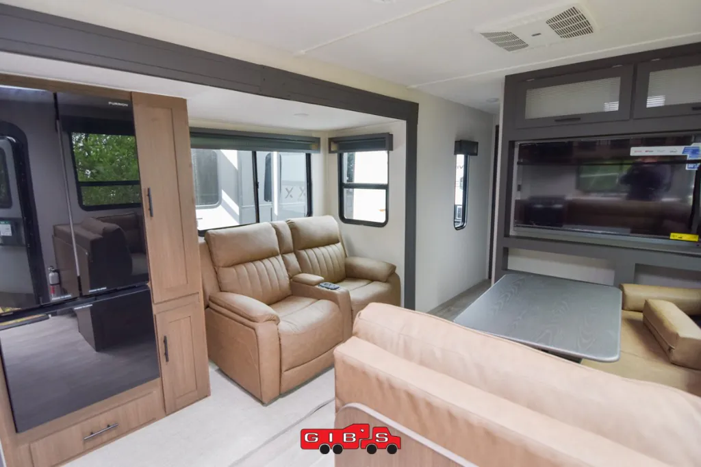 2027 Forest River Wildcat Maxx 249RKX dealer photo 7 from Gib's RV Superstore