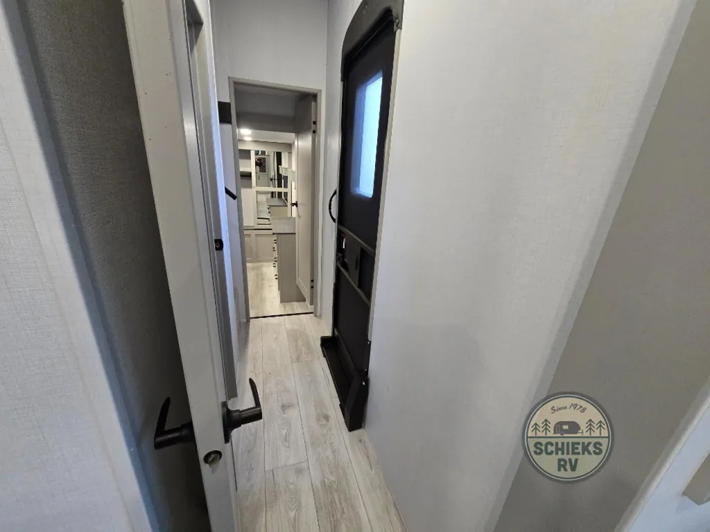 2025 Keystone Montana High Country 377FL, Photos photo 20