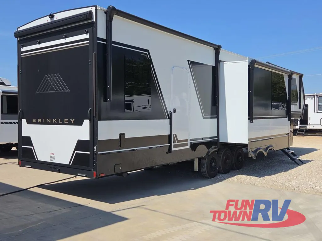 2026 Brinkley Model G 3950, Photos photo 8