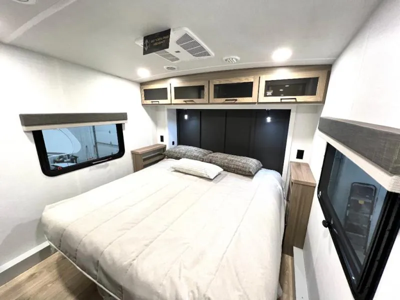 2026 Forest River Rockwood Signature R374DBH, Photos photo 49