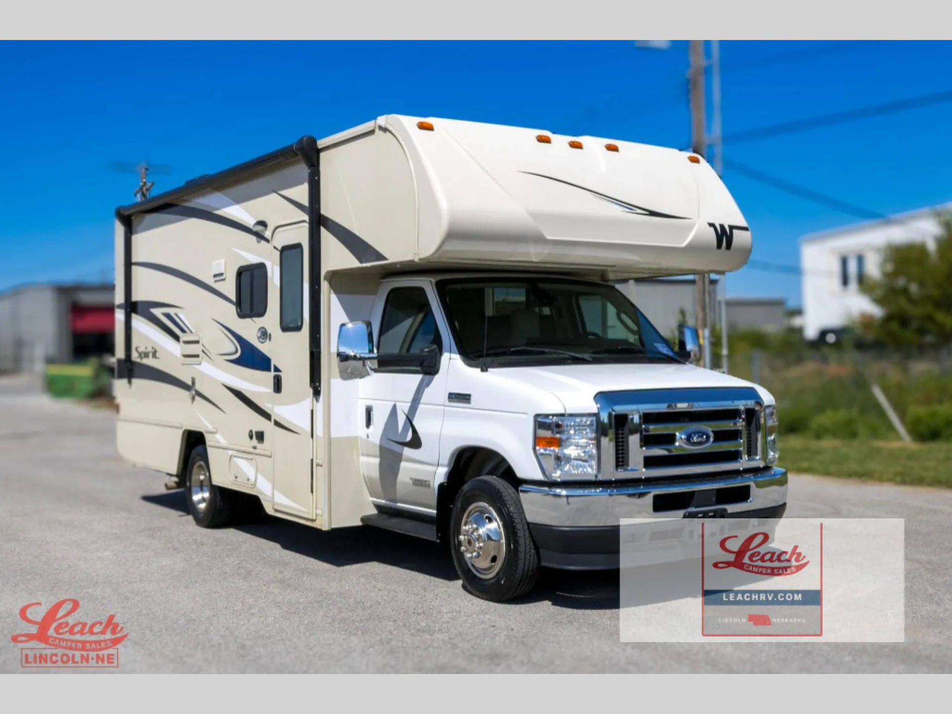 2021 Winnebago Spirit 22M - Photo 3