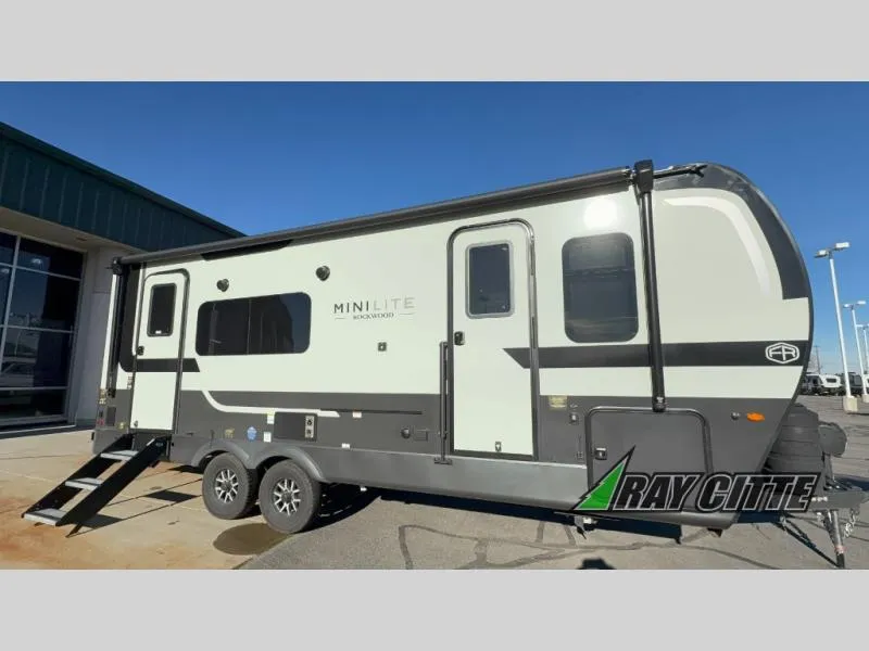 2026 Forest River Rockwood Mini Lite 2515S - Photo 3