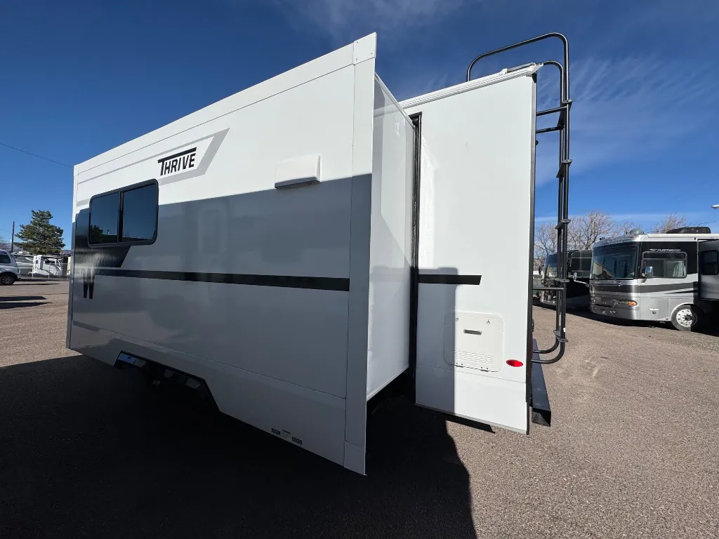 2026 Winnebago Thrive 22MLS - Photo 4