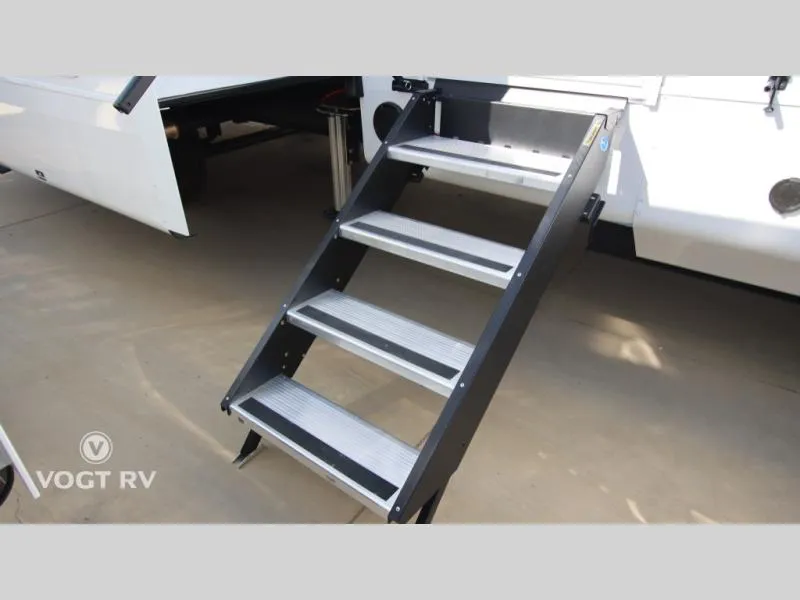 2026 Jayco North Point 395DSDB - Photo 4